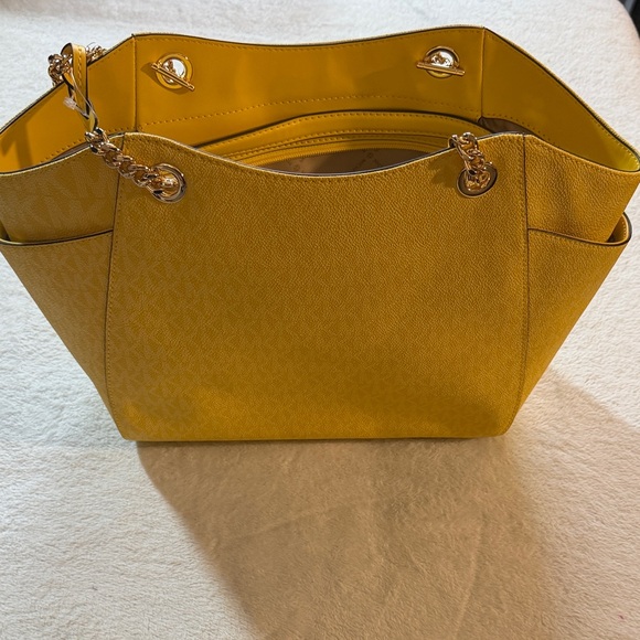 Michael Kors Jet Set Large Signature Logo Yellow Shoulder Tote Bag - Picture 10 of 11